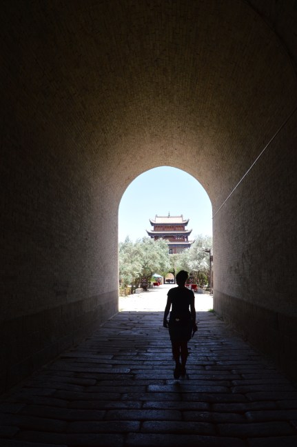Tunnel to the centre.