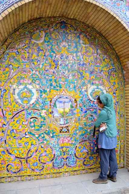 Looking at the fine detail in one of the hundreds of mosaic walls.