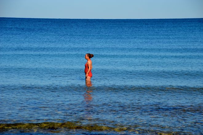 Looking stunning when she is about to swim with hundreds of jellyfish.