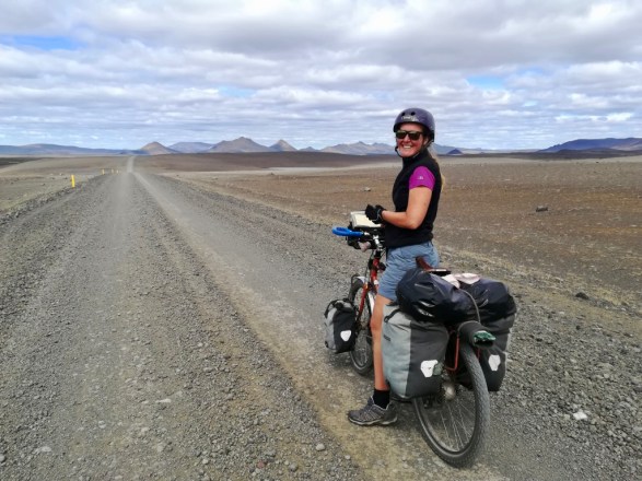 JnnJExkrTl2gq4NNbFqn2g_thumb_fd85